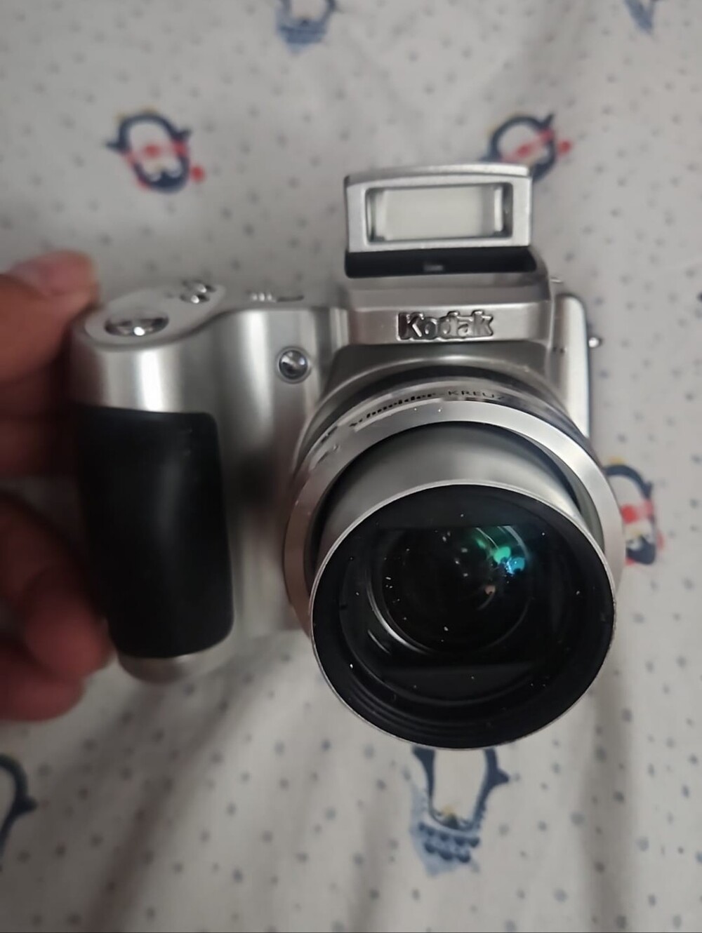 Kodak EasyShare Z650 Digital Camera Digicam Silver 6.1 MP 10X Zoom (working)
